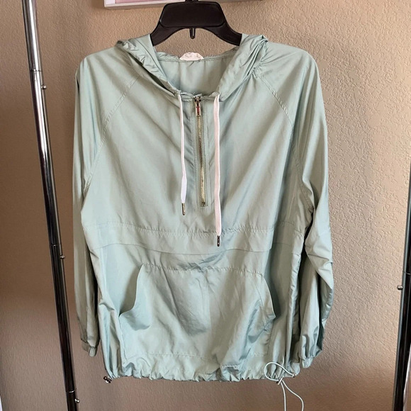 Main Strip Womens Pull Over Rain Jacket Size Small- Light Green - Picture 1 of 6